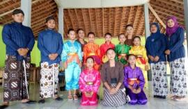 Anak-anak Sanggar Sapa Jiwa Tampil di Kirab Budaya HUT Gunungkidul Ke-186