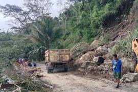 Bencana Longsor Jalan Sawahan - Pundungsari